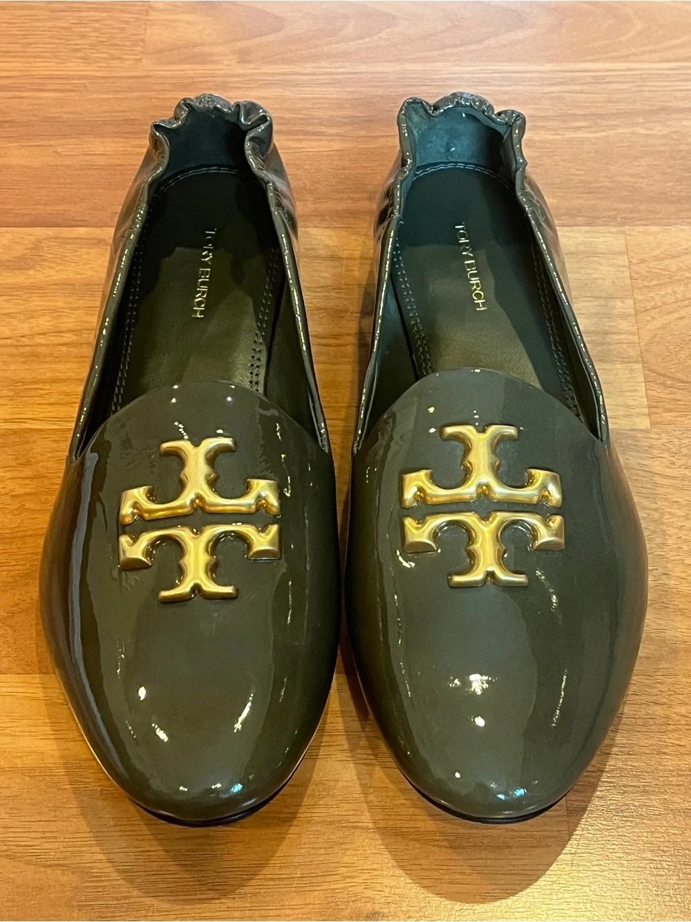 Tory Burch Eleonor Moss Spongy Patent Leather Loafer - size 8M - NWOB